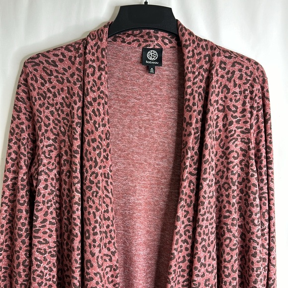 Bobeau Cardigan Women’s Maroon Cheetah Cardigan Size Medium - Picture 2 of 8